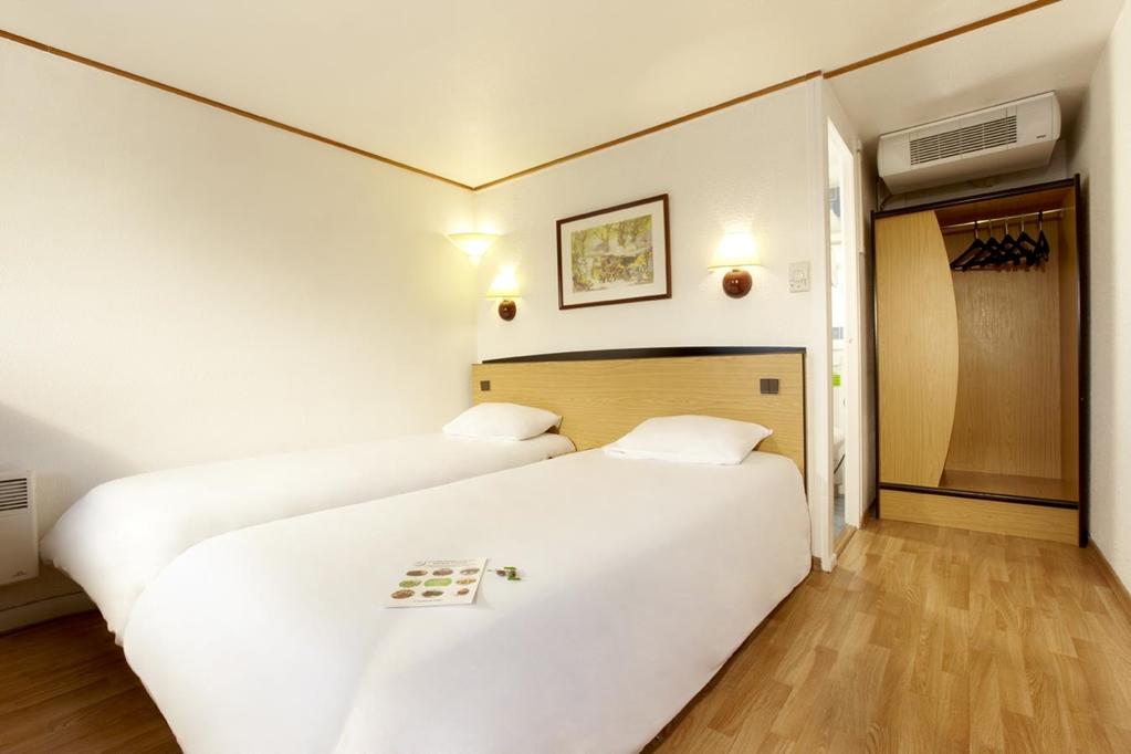 Campanile Grenoble Nord - Moirans-Voreppe Habitación foto